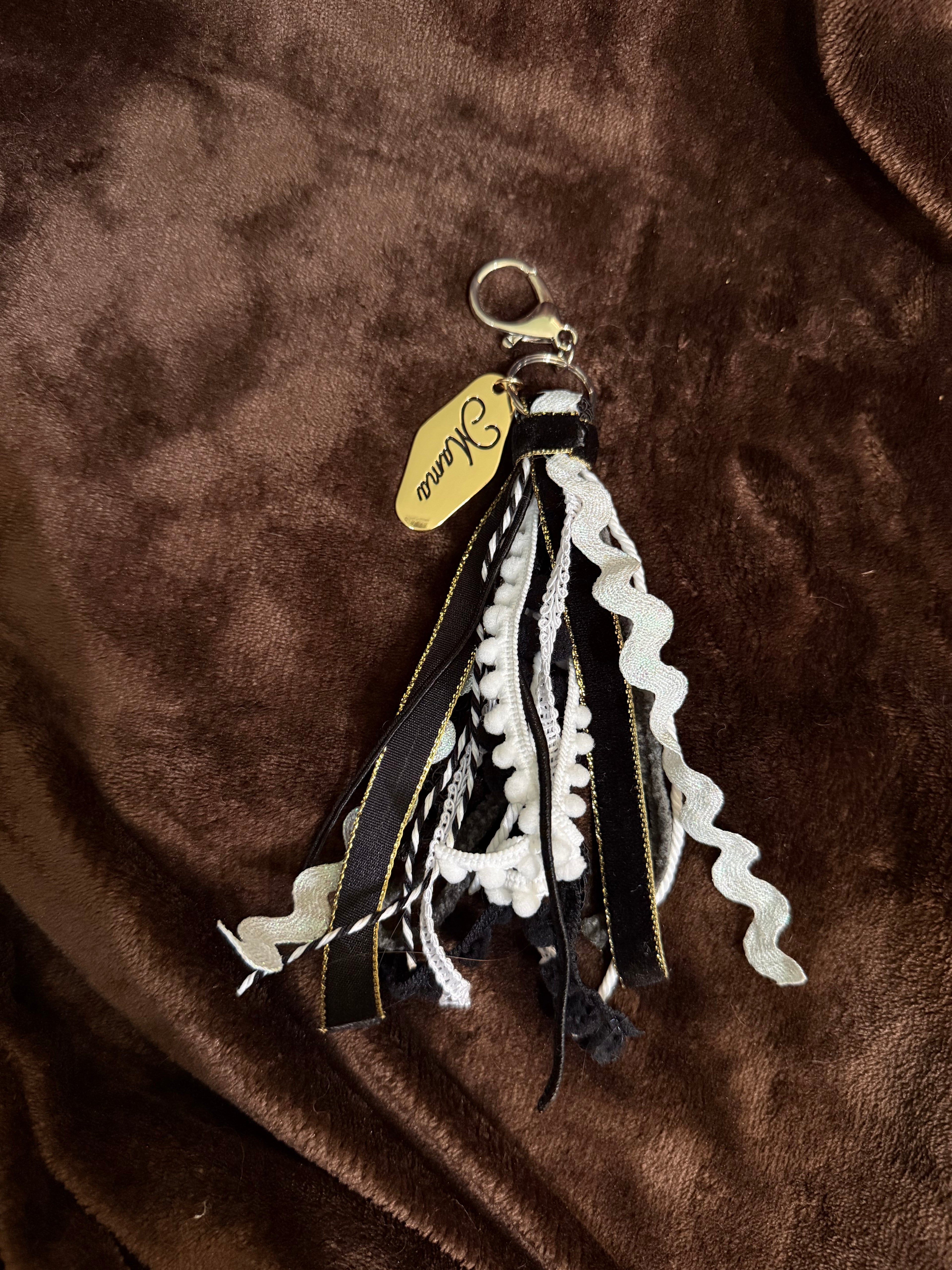 Mama Keychain